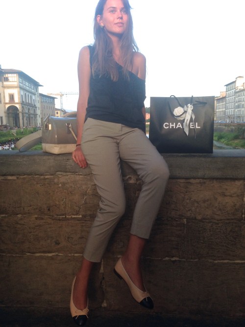 Svetlana Shashkova relaxing after shopping 