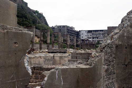 Hashima-Island-Skyfall-James-Bond