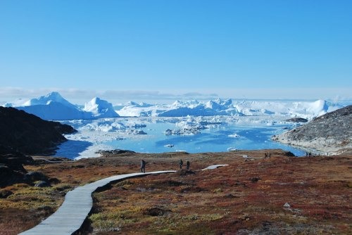 Icebergs-Ilulissat-in-Greenland