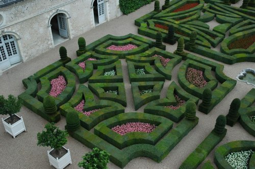Renaissance-Villandry-Garden-of-Love-Fickle-Love-quadrant