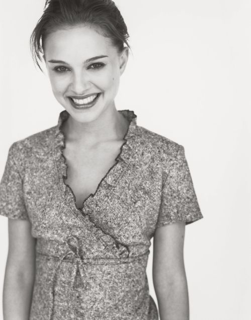 Corinne-Day-photoshoot-for-British-Vogue-natalie-portman-16655055-2011-2560