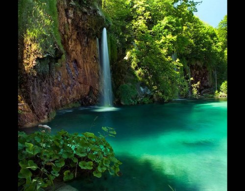 Phenomenal-beauty-of-Plitvice-waterfall