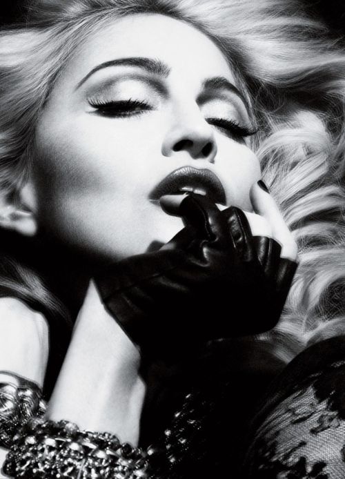 16cf44ab035fc85c12585f0caeb17203--madonna-interview-famous-people
