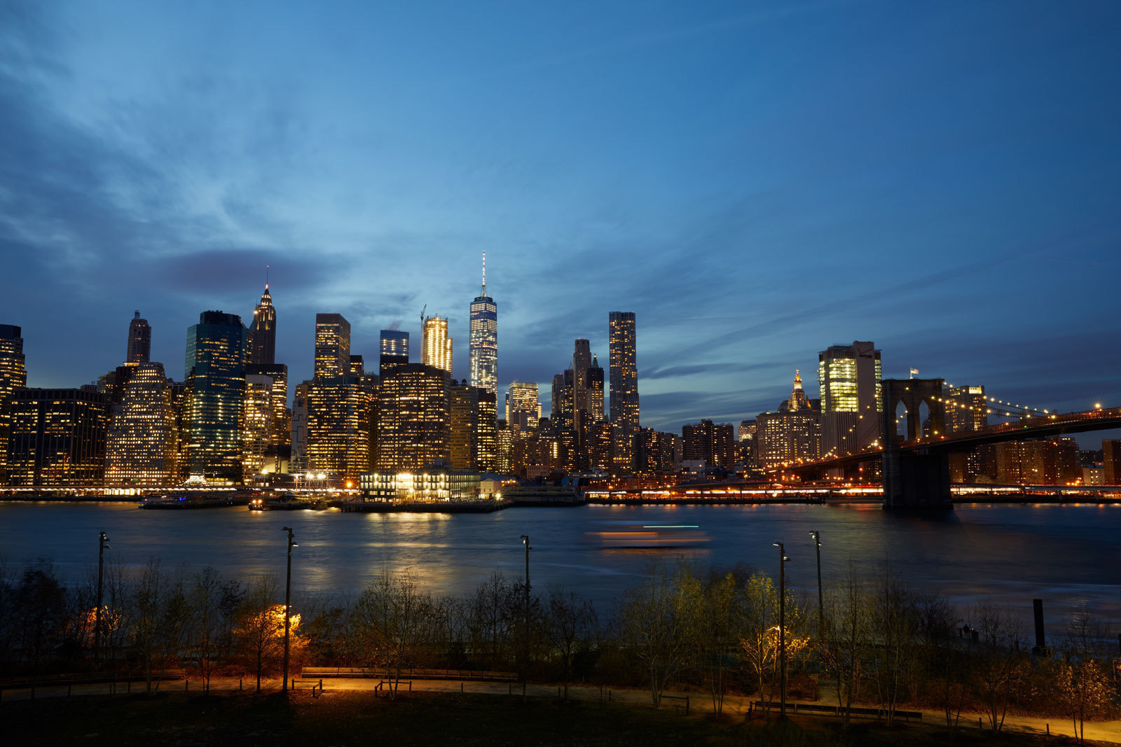 large_1-Hotel-Brooklyn-Bridge-View
