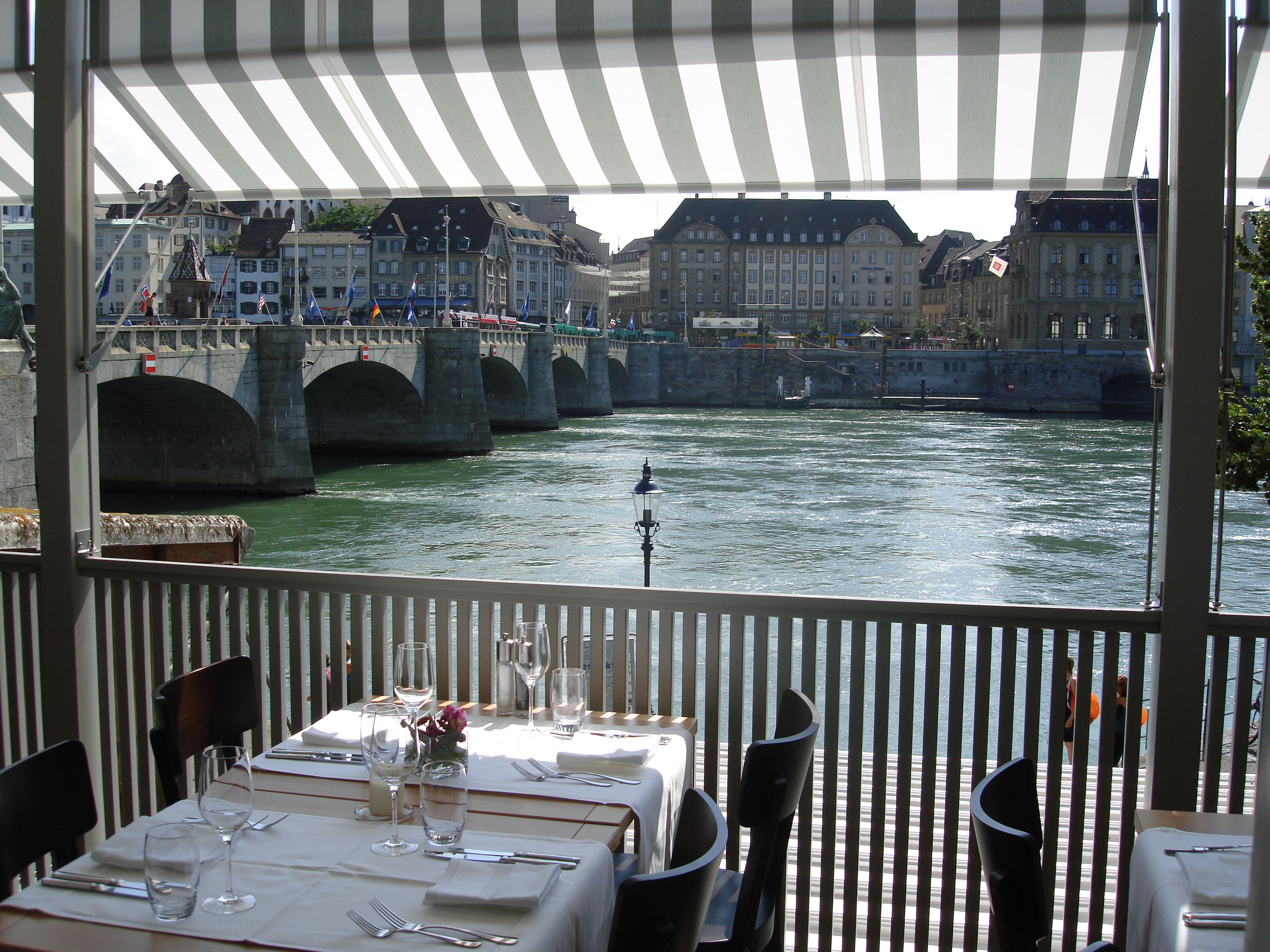 restaurant_rhywyera_basel_dsc06903