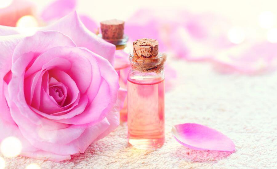 rose_water_benefits