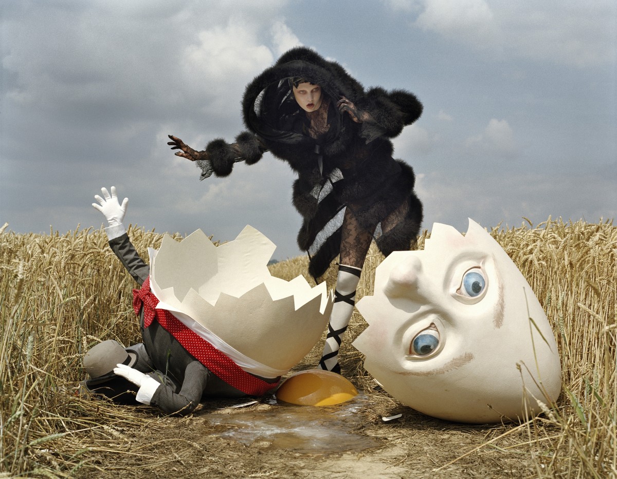 karlie-kloss-and-broken-humpty-dumpty-rye-east-sussex-2010-s-